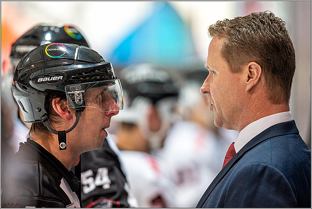 DEL; Iserlohn Roosters - Koelner Haie; Iserlohn, 17.12.2019